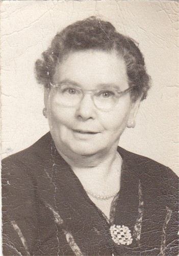 Flora Kramer